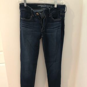 dark wash american eagle jeans